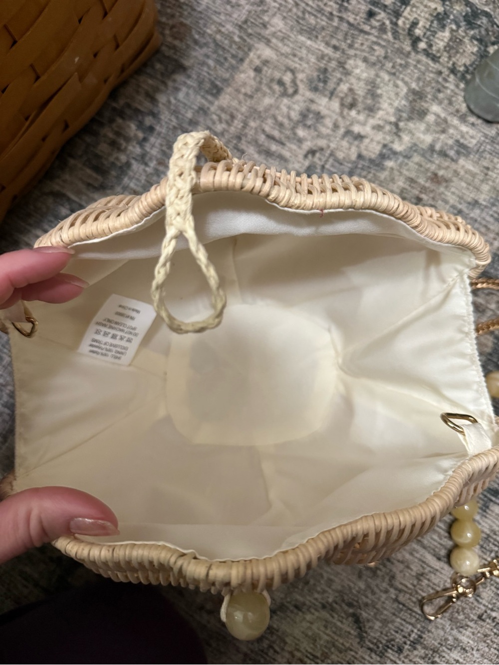 ANTHROPOLOGIE SHOW ME YOUR MUMU WOVEN SEASHELL BAG - Picture 4 of 4